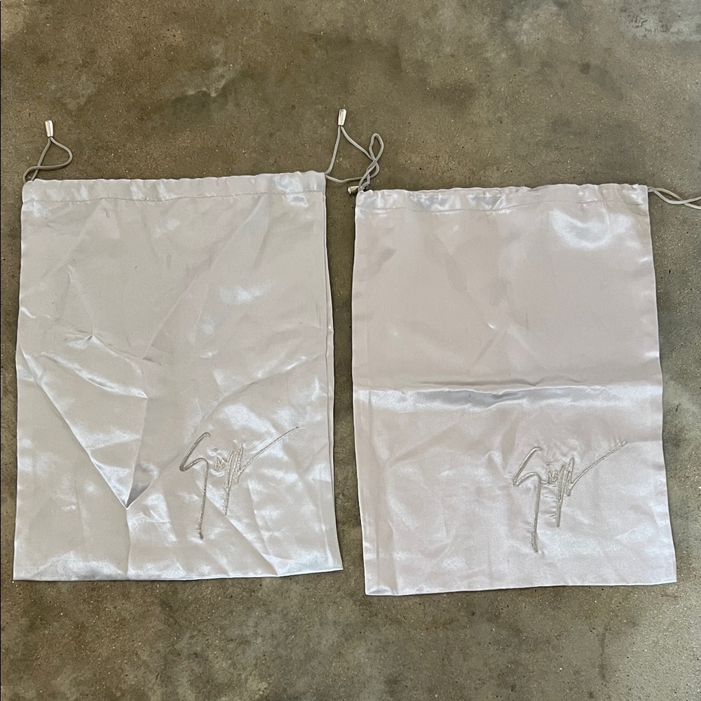 Authentic Giuseppe Zanotti White Satin Drawstring Shoe Bags (Pair)